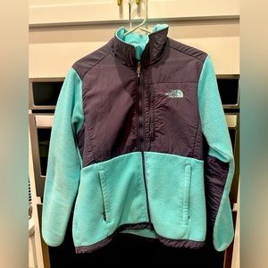 North Face Denali Jacket - Women’s Size Medium